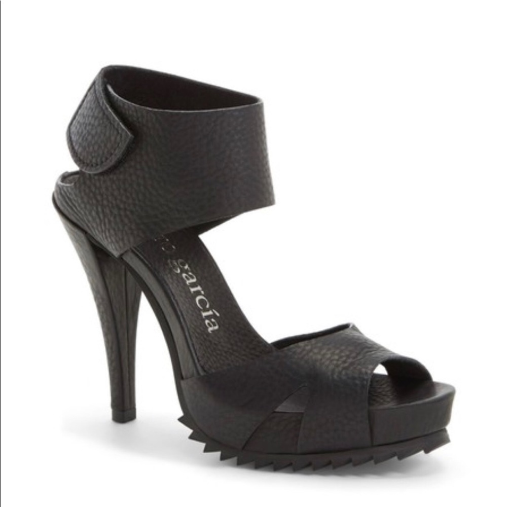 Pedro Garcia Penny Heel